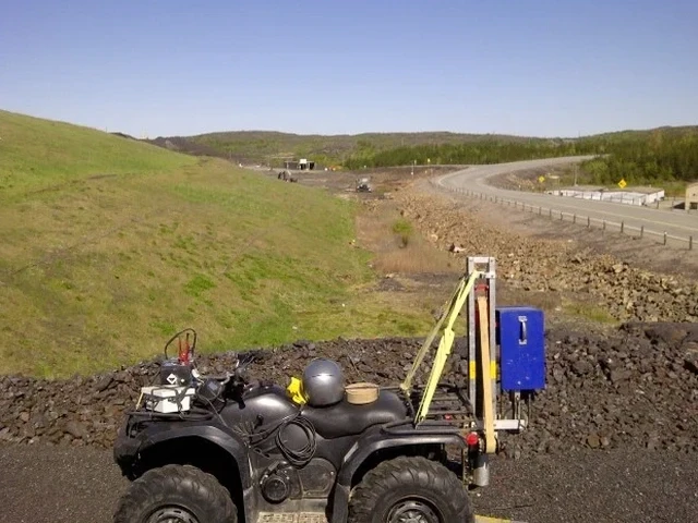 Seismic Tomography Surveys in Waterloo, Ontario – Refraction & Reflection Methods